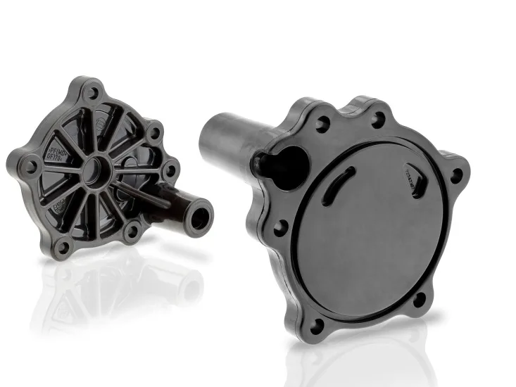 Zwei schwarze Duroplast-Deckel, Studioaufnahme